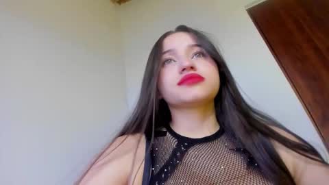 sophie_spencer1 online show from November 8, 3:09 am