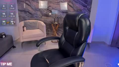 Sophie online show from November 12, 12:35 am