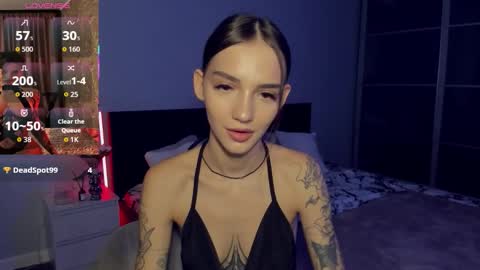 Sophie online show from November 18, 8:06 am