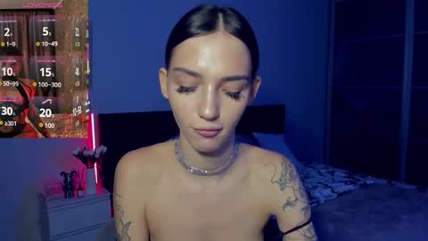Sophie online show from December 2, 4:38 pm
