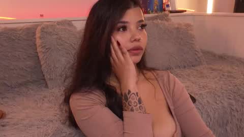 Sophiee  online show from January 16, 9:24 pm