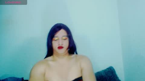 sophiehillsxo online show from May 15, 9:07 am