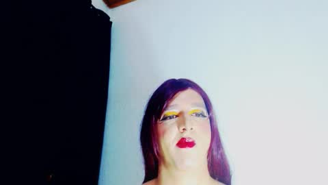 sophiehillsxo online show from February 14, 5:10 am