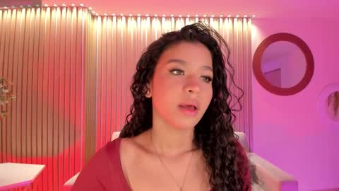 Sophie Houston online show from September 20, 2:14 am