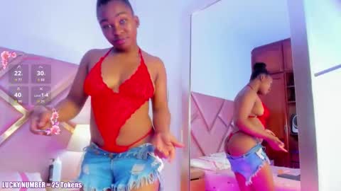 Sophie online show from October 7, 1:51 pm