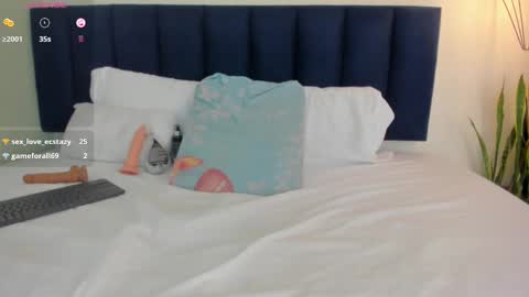 sophieturner_mg online show from October 2, 8:07 pm