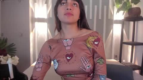 SOPHY ROGERS online show from February 4, 11:38 am