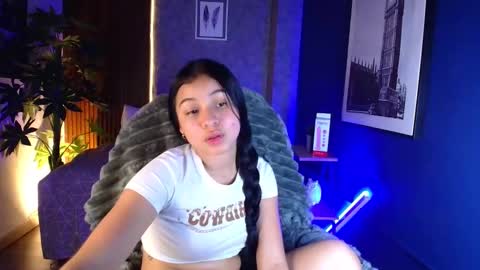 Sophy  online show from February 25, 9:51 pm