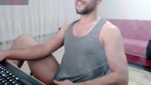 luis online show from October 8, 10:38 pm