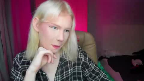 soska_albinosk online show from January 10, 1:49 pm