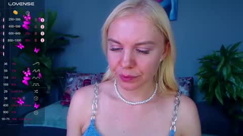 Lisa online show from July 14, 6:51 am