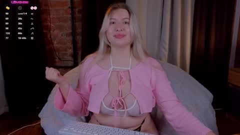 soulmeinme online show from November 24, 7:45 pm