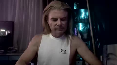 Milaney  Dalaney online show from April 19, 9:54 am