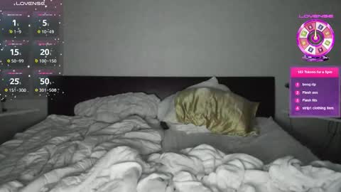 Bunnydathug online show from January 17, 12:03 pm