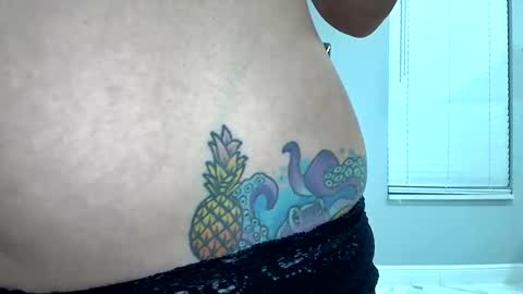 Southern MILF online show from May 24, 2:08 am
