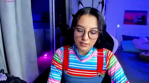 Lili online show from December 14, 2:33 am
