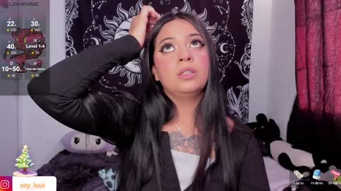 LUISA  online show from December 16, 9:20 pm