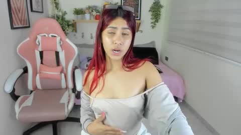 Sarah Valentina online show from October 2, 11:42 am