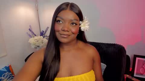 Maria  online show from November 5, 5:48 pm