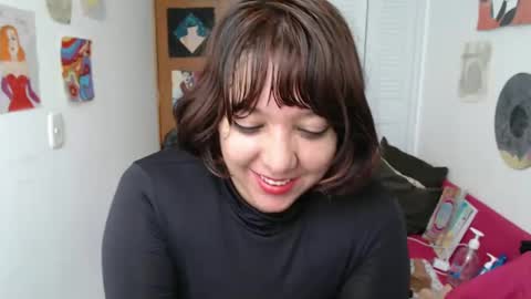 Nana Bela  online show from October 20, 8:03 pm