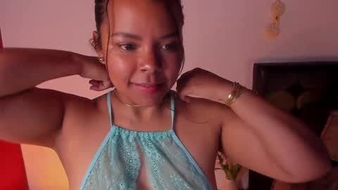 Snapshot of soytucolor chatting on January 5, 12:21 pm Paula add me on snap online show from January 5, 12:21 pm