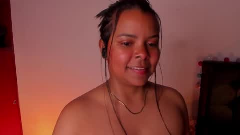 Snapshot of soytucolor chatting on February 13, 12:24 am Paula add me on snap online show from February 13, 12:24 am