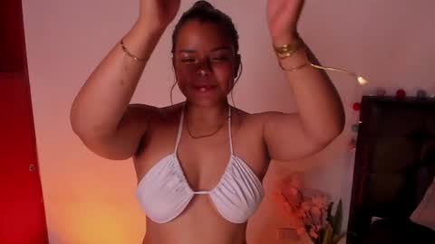 Snapshot of soytucolor chatting on January 27, 3:04 am Paula add me on snap online show from January 27, 3:04 am