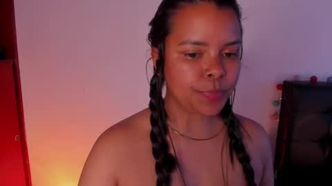 Snapshot of soytucolor chatting on March 1, 3:05 pm Paula add me on snap online show from March 1, 3:05 pm