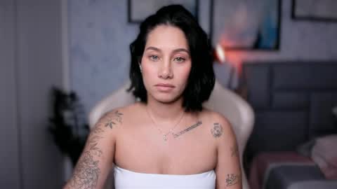 brisa  s online show from April 11, 10:25 pm