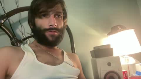 TrndSettrz online show from February 8, 7:37 am