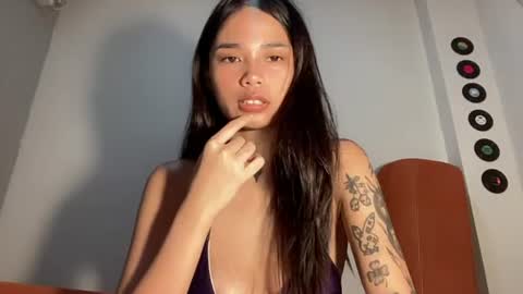 Sparkle online show from June 16, 5:28 pm