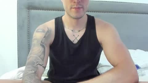 spartacozz online show from February 3, 12:04 am