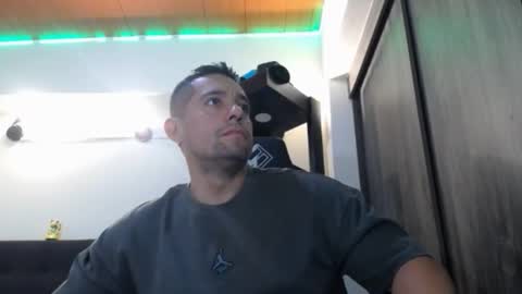     online show from March 9, 5:01 am