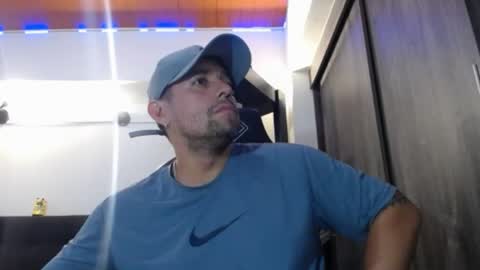     online show from April 22, 5:25 am