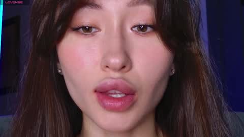 Snapshot of special_person chatting on February 2, 5:48 pm Nicole online show from February 2, 5:48 pm