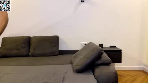 Alex online show from November 23, 8:29 pm