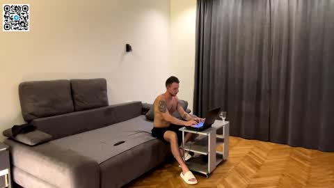 Snapshot of speed_god chatting on September 12, 8:44 pm Alex online show from September 12, 8:44 pm