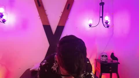 spencerm_ online show from November 19, 11:25 pm