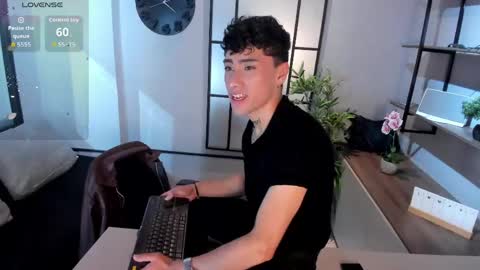 Spencer  online show from May 9, 8:37 pm