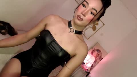 Alora online show from February 16, 12:41 am