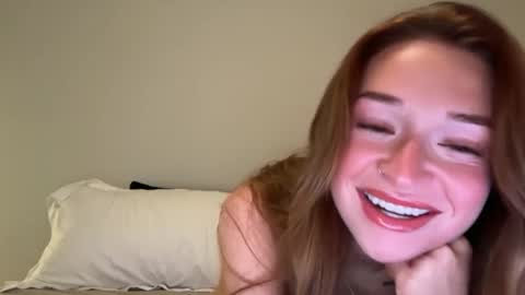 Baylee  online show from September 11, 1:29 am