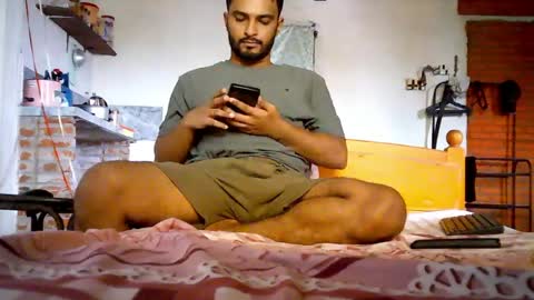 spicybuoy online show from April 4, 8:10 am