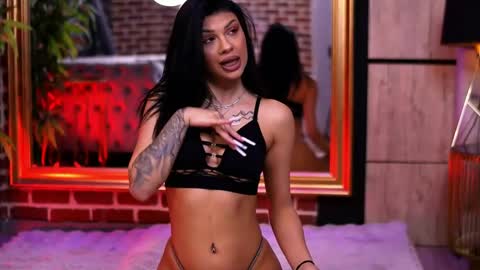 spicyleyla online show from April 18, 7:07 pm