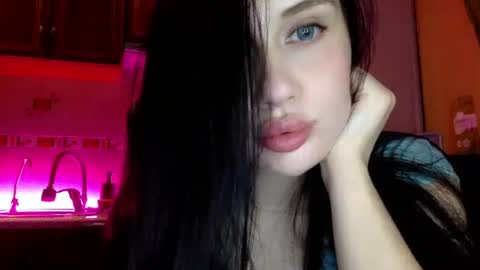 spoil9evangeline online show from March 7, 9:48 pm