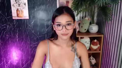Snapshot of spoileme_babexx chatting on September 11, 8:43 pm CALL ME RAINE online show from September 11, 8:43 pm