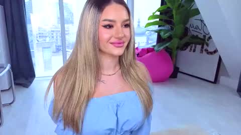 Anna online show from January 19, 12:15 pm