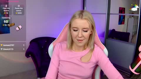 Snapshot of springajara chatting on January 12, 10:12 am Vetta online show from January 12, 10:12 am