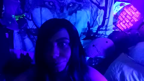 Snapshot of spunfoxxx chatting on September 22, 1:42 am spunfoxxx online show from September 22, 1:42 am