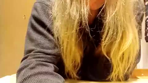 spunslut212 online show from March 11, 5:46 am