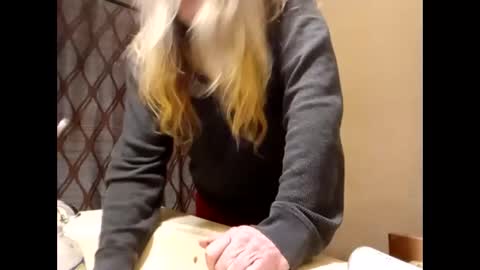 spunslut212 online show from February 24, 6:16 am